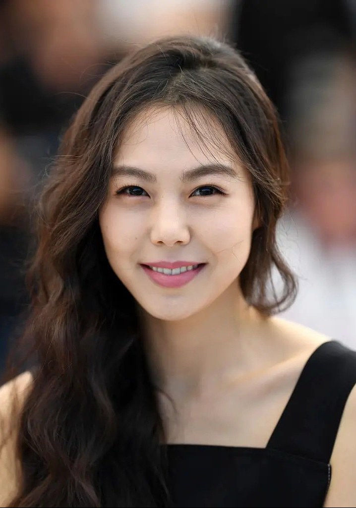 https://tvmao.52runoob.com/d/file/2023/06-18/400afdfb254c78cbc39e1bf76e81c06c.jpg