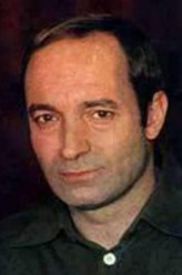 瓦连京·佳夫特瓦连京·佳夫特