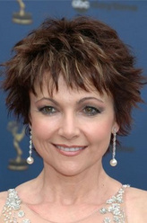 爱玛·萨姆斯爱玛·萨姆斯