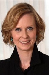 辛西娅·尼克松辛西娅·尼克松