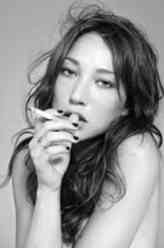 劳拉·斯梅特劳拉·斯梅特