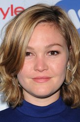 朱丽娅·斯蒂尔斯朱丽娅·斯蒂尔斯