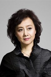 肖怡肖怡