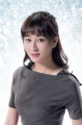 黄馨月黄馨月