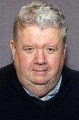 伊恩·麦克尼奇伊恩·麦克尼奇