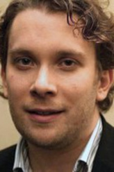 克里斯蒂安·乌蒙克里斯蒂安·乌蒙