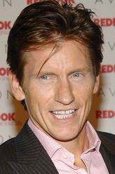 丹尼斯·利瑞丹尼斯·利瑞