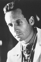 山姆·洛巴兹山姆·洛巴兹