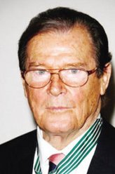 罗杰·摩尔罗杰·摩尔