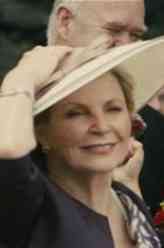 丽莎·艾科恩丽莎·艾科恩